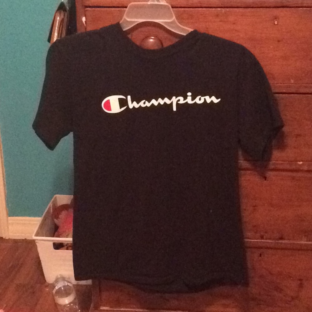 Champion tee